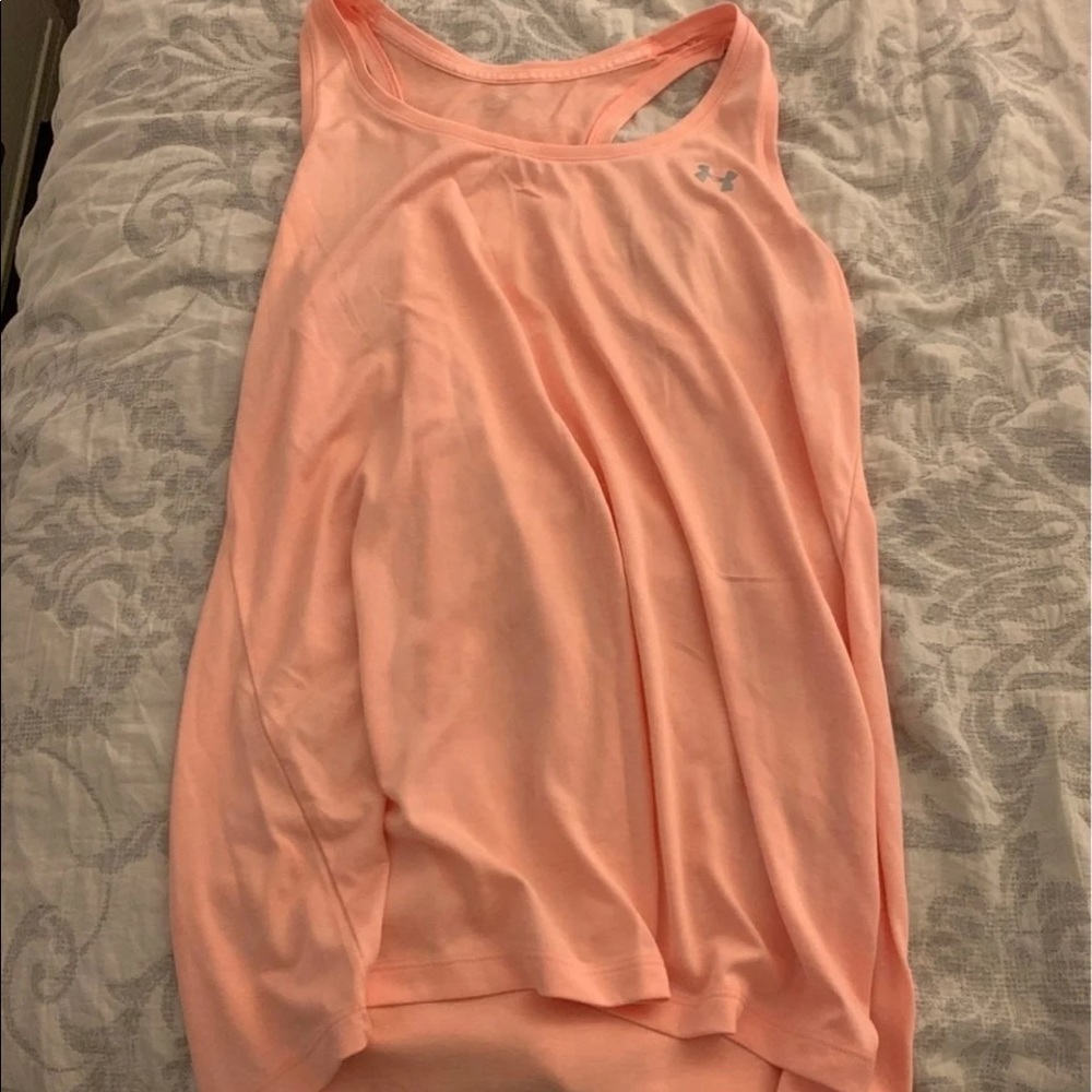 Under armour tank